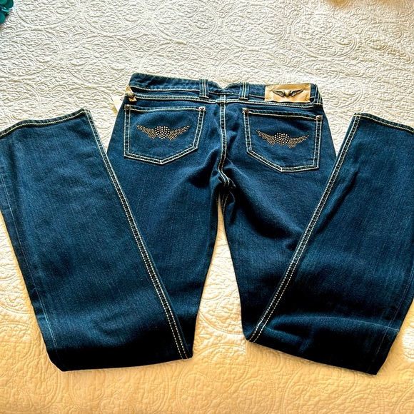 ❤️TWISTED HEART”boot cut jeans - Picture 2 of 11